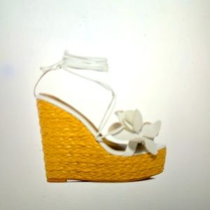 🤍🤍 white, leather wedge, heeled scrappy sandals classic 🤍🤍